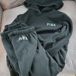 PINK Sweat Outfit